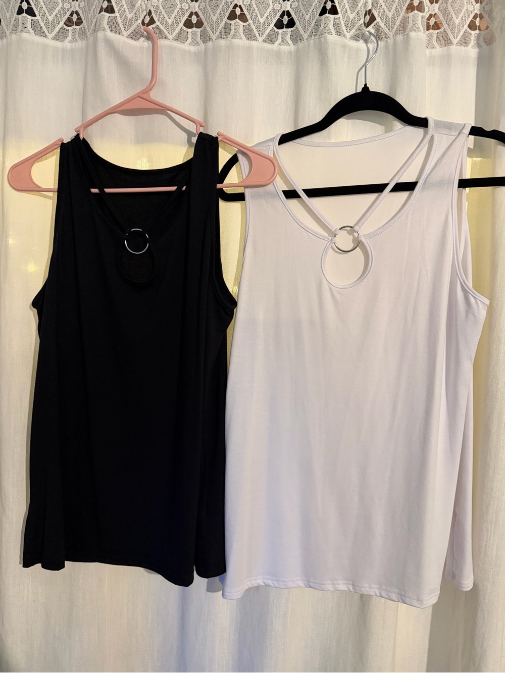 TWO TOPS Black & White Ring-Front Sleeveless Tank Top